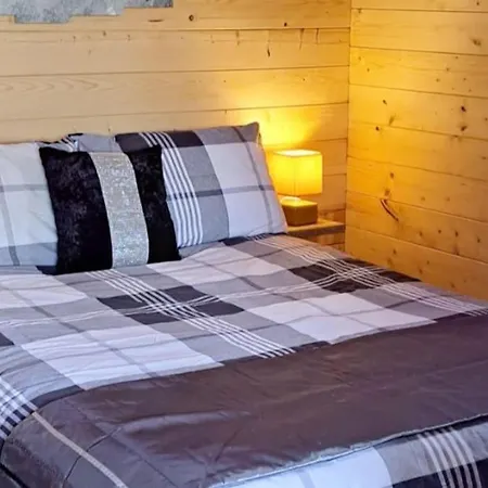 The Stunning Log House Alpesi faház Wexford