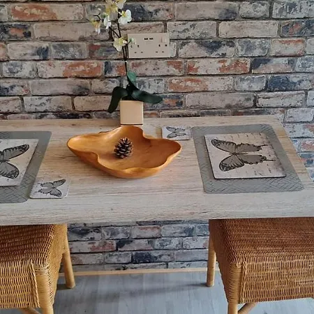 The Stunning Log House *